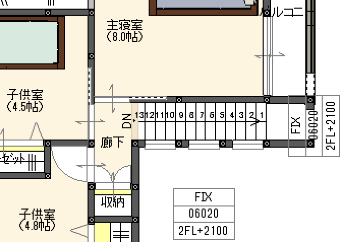 階段を中央部に配置する良い間取り実例